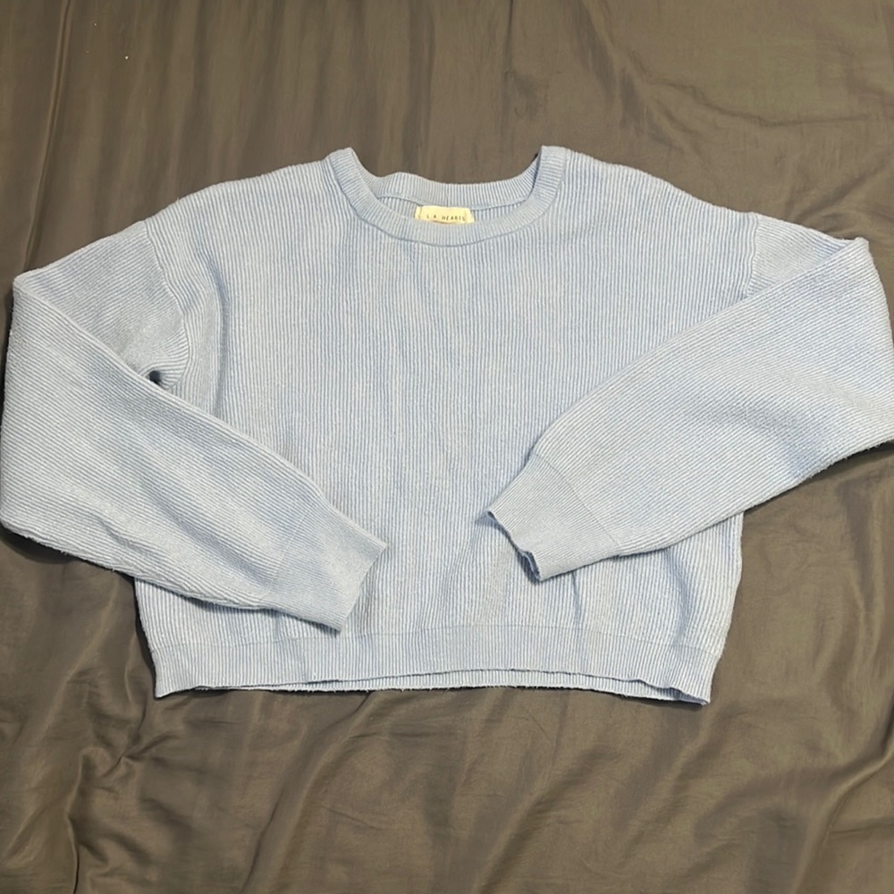 La hearts crop top sweater Size XS